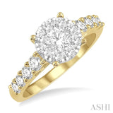 Lovebright Essential Diamond Engagement Ring