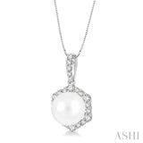 Pearl & Diamond Fashion Pendant