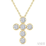 1 Ctw Round Cut Diamond 6-Stone Bezel Set Cross Pendant With Chain in 14K Yellow Gold